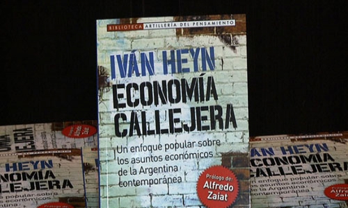 (28/05/2015) Presentacin de Economa Callejera en la agencia TELAM (30/04/2015)