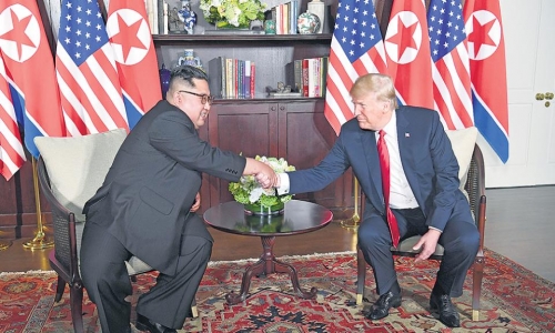 (12/06/2018) Donald Trump y Kim Jong-un, de las bravuconadas a los abrazos.